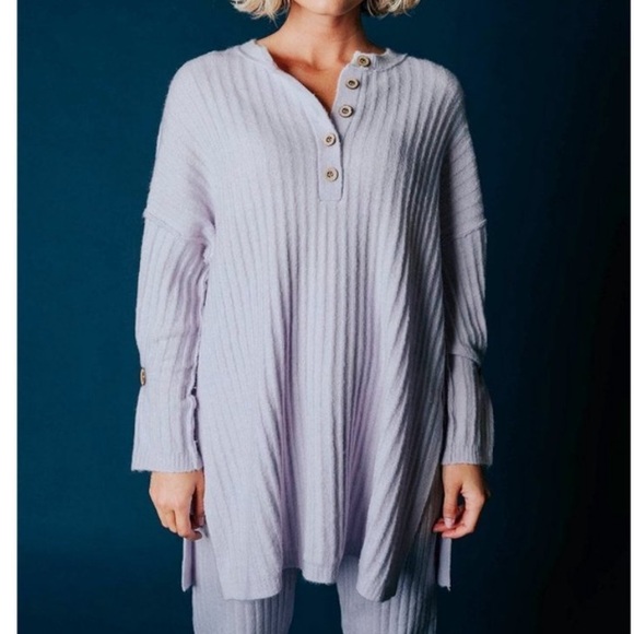 Free People Around the Clock Tunic Sweater Lavendar - Picture 9 of 12